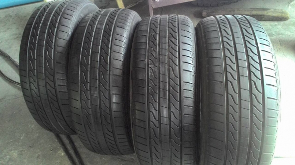 215/60R16 MICHELIN Primacy lc ปี2013 ชุด 4 เส้น tel.081-427-3941 ไอดีไลน์ autobot107 215/60R16 MICHELIN Primacy lc ปี2013 ชุด 4 เส้น tel.081-427-3941 ไอดีไลน์ autobot107
