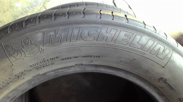 215/60R16 MICHELIN Primacy lc ปี2013 ชุด 4 เส้น tel.081-427-3941 ไอดีไลน์ autobot107 215/60R16 MICHELIN Primacy lc ปี2013 ชุด 4 เส้น tel.081-427-3941 ไอดีไลน์ autobot107