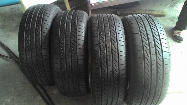 215/60R16 MICHELIN Primacy lc ปี2013 ชุด 4 เส้น tel.081-427-3941 ไอดีไลน์ autobot107 215/60R16 MICHELIN Primacy lc ปี2013 ชุด 4 เส้น tel.081-427-3941 ไอดีไลน์ autobot107