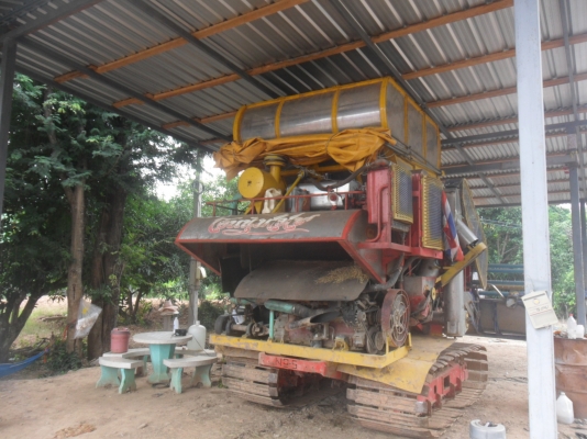 ขายๆๆ รถเกี่ยว ของเกษตรพัฒนา รุ่น ไอ้หนุ่มไวไฟ..ปี 51 .ราคาต่อรองได้ ติดต่อช่างหมึก 087-5262494  และ 094-7452226