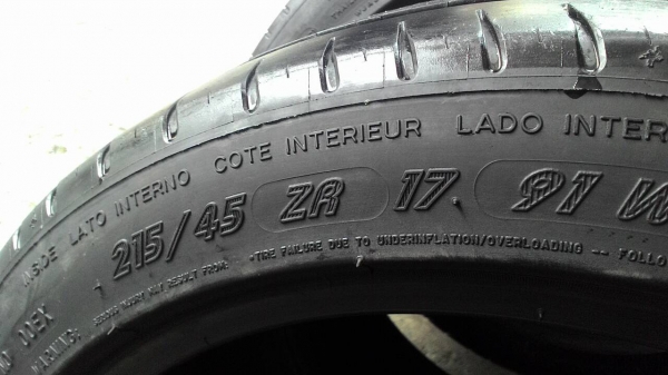 215/45R17 MICHELIN PILOT Sport3 ชุด 4 เส้น tel.081-427-3941 ไอดีไลน์ autobot107 215/45R17 MICHELIN PILOT Sport3 ชุด 4 เส้น tel.081-427-3941 ไอดีไลน์ autobot107