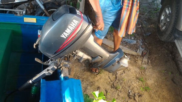 ขายเรือไฟเบอร์ 11 ฟุต เครื่อง Yamaha 15 แรง 2 จังหวะ ขายเรือไฟเบอร์ 11 ฟุต เครื่อง Yamaha 15 แรง 2 จังหวะ