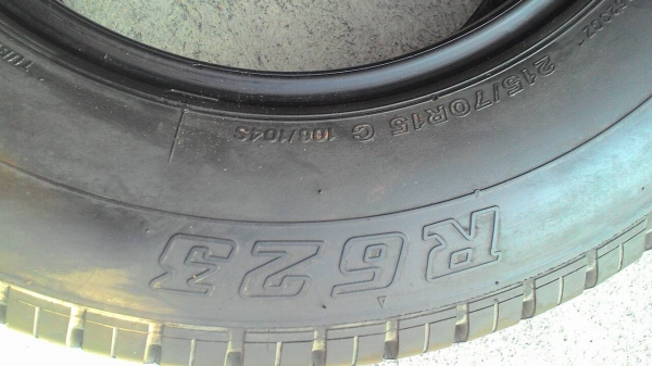 215/70R15 BRIDGESTONE R623 ยางอะไหล่ มี 1 เส้น tel.081-427-3941 ไลน์ไอดี autobot107 215/70R15 BRIDGESTONE R623 ยางอะไหล่ มี 1 เส้น tel.081-427-3941 ไลน์ไอดี autobot107
