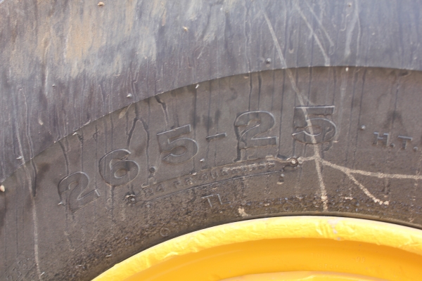 ขายถูกกกก รถตัก Kawasaki 97Za รถนอก มีเอกสาร ทำสี พร้อมใช้งาน ขายถูกกกก รถตัก Kawasaki 97Za รถนอก มีเอกสาร ทำสี พร้อมใช้งาน