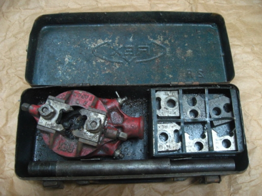 ต๊าปเกลียวมือ rex japan ชุดอุปกรณ์ครบ