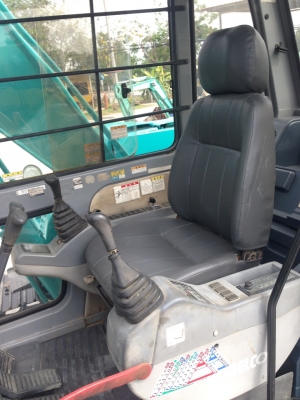 KOBELCO SK100-3 SUPER นำเข้าจากญี่ปุ่น โทร.090-986-2521 อ๊อบ