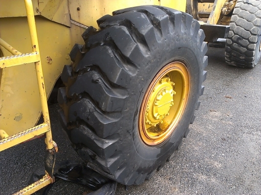 CAT 936E ซีเรียลสูงมาก นำเข้าจากญี่ปุ่น กำลังจะถึงไทยแล้ว 090-0986-2521 อ๊อบ