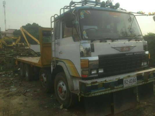 ขายรถบรรทุก 12 ล้อเทรลเลอร์ HINO 300 แรงม้า ราคา 750000