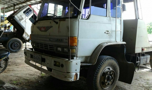 ขายรถบรรทุก 10 ล้อเทรลเลอร์ HINO FM 227 220 แรงม้า 2 เพลา ราคา 690000