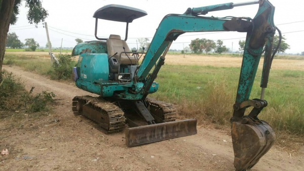 ขายรถแบคโฮ KOMATSU PC20-7 ราคา 165000