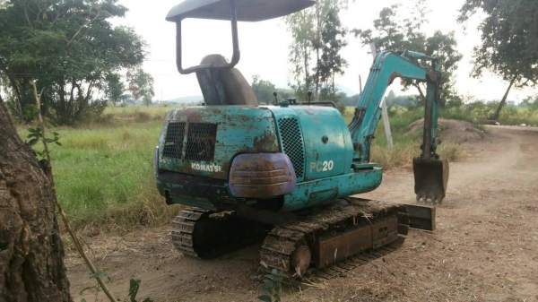 ขายรถแบคโฮ KOMATSU PC20-7 ราคา 165000