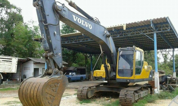 ขายรถแบคโอ VOLVO EC210LC เอกสารอินวอย ราคา 1150000
