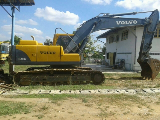 ขายรถแบคโอ VOLVO EC210LC เอกสารอินวอย ราคา 1150000