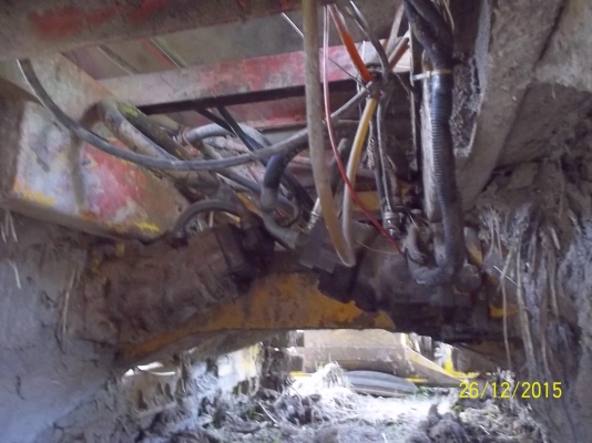 รถเกี่ยวสักดิ์พัฒนา อุ้ม 2.7 ตัน เครื่่องอีซูอิซูสุ 210 เทอร์โบ รถเกี่ยวสักดิ์พัฒนา อุ้ม 2.7 ตัน เครื่่องอีซูอิซูสุ 210 เทอร์โบ