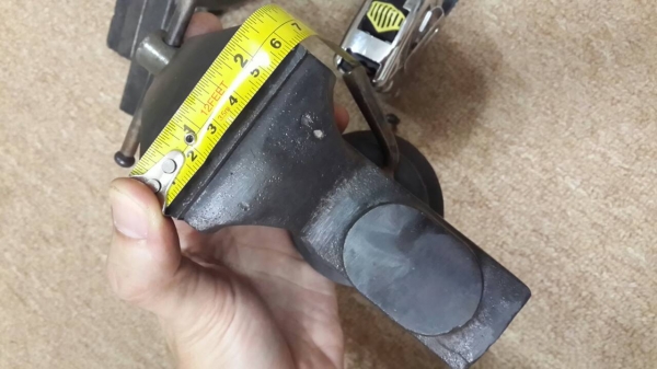 ขายปากกาจับชิ้นงานเยอรมัน GERMANY.ขนาดเหมาะมือ