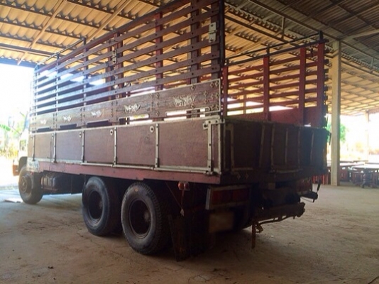 ขายด่วน  รถสิบล้อเพลาเดียว  HINO  KT 925 เครื่อง HO7C  สภาพดีมาก  พร้อมใช้งาน  เอกสารพร้อม