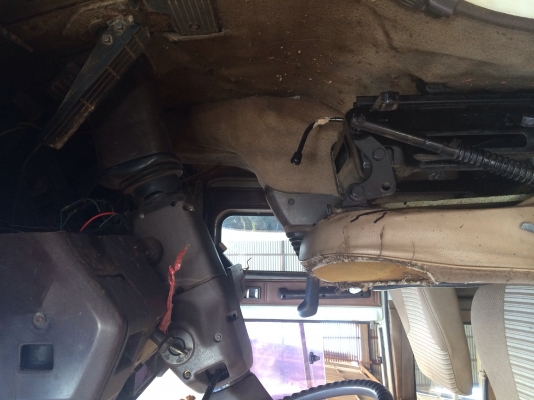 ขายด่วน  รถสิบล้อเพลาเดียว  HINO  KT 925 เครื่อง HO7C  สภาพดีมาก  พร้อมใช้งาน  เอกสารพร้อม