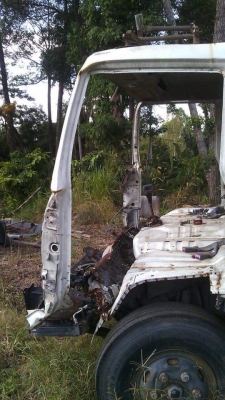 ขายรถหกล้อมิตซู 140 แรงม้า เทอร์โบอินเตอร์ ปี51 ตามสภาพ รถชนมา