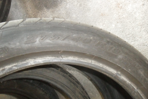 ยางขอบ19 สวยๆ ราคา เส้นละ 700 บาท เหมาเ 7 เส้น ราคา 3500 บาท