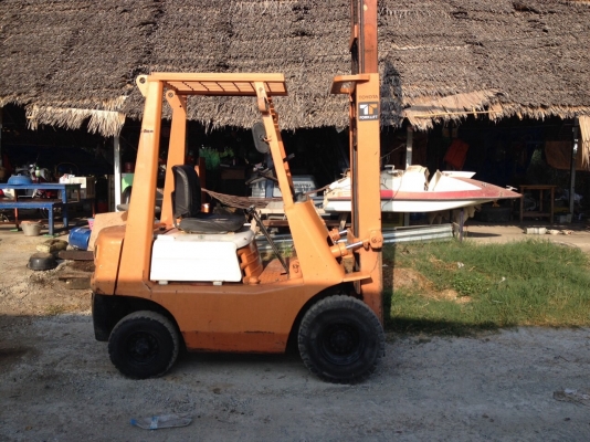 รถยกToyota 3fg15 สภาพดีพร้อมใช้ราคาไม่แพงครับ เครื่องเกียร์ไฮดรอลิคดีครับ