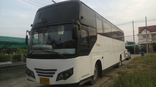 ขายดาวน์รถบัส10เมตร  ติดต่อ 086-058-5104