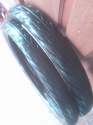 ขายยางแม็กซิ่ง  ขอบ 17  สองเส้น