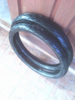 ขายยางแม็กซิ่ง ขอบ 17 สองเส้น ขายยางแม็กซิ่ง ขอบ 17 สองเส้น