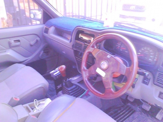 ขายรถสวย ISUZU DRAGONEYE 2.8 SX ปี1998 รถบ้าน มือเดียวออกห้างคับ บอดี้เดิมๆ พาวเวอร์โรงงาน เครื่อง เเชสซีสวยช่วงล่างดี สีสวย เเอร์เย็น ยางดี ภายในไม่โทรม เพลงเพราะคับพร้อมใช้ ภาษีไม่ขาด 0876835269