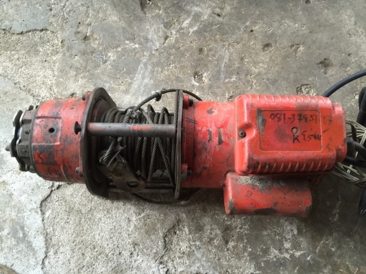 Sell> ขายวินซ์สลิง 500 KG ไฟบ้าน 220V. พร้อมใช้งาน Sell> ขายวินซ์สลิง 500 KG ไฟบ้าน 220V. พร้อมใช้งาน