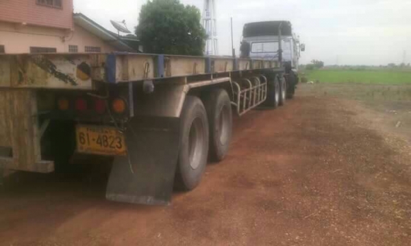 ขายหัวลากพร้อมหาง นิสสัน ยูดี เครื่อง 270 แรง รถพร้อมใช้ เล่มพร้อมโอน