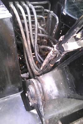 ขายKomatsu PC60-5เครื่อวปั้มยกใหม่เชียงกงแน่นระบบพร้อมโซ่ใหม่ลอนเล่อใหม่เอวแน่นช่วงล่างเต็ม