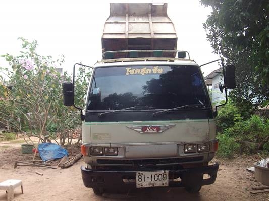 ฝากขาย รถ6ล้อดั้ม ฮีโน่ FB112  117แรง ขอขอบคุณผู้ซื้อ และ ทีมงาน TRUCK2HAND ครับ