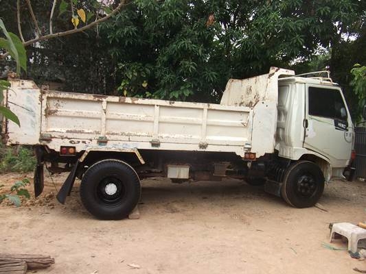 ฝากขาย รถ6ล้อดั้ม ฮีโน่ FB112  117แรง ขอขอบคุณผู้ซื้อ และ ทีมงาน TRUCK2HAND ครับ