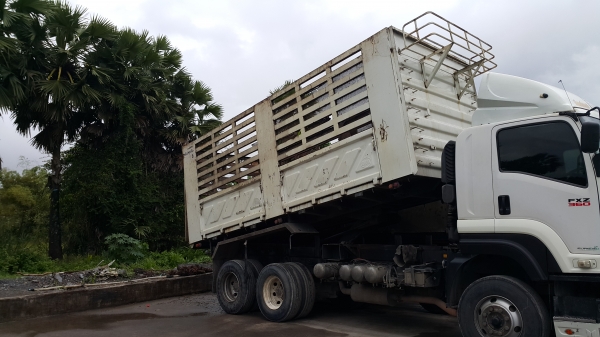 ขายสิบล้อ