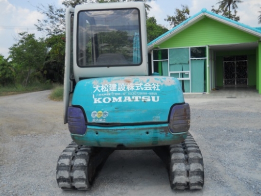 ขายรถแบคโฮเก่าญี่ปุ่น komatsu pc40-7หัวเก๋งสนใจติดต่อสอบถาม 092-3309229 อี๊ด