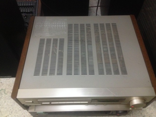 DENON AVC 1000G เก่าญี่ปุ่นเเท้สภาพสวยใช้ไฟ100V DENON AVC 1000G เก่าญี่ปุ่นเเท้สภาพสวยใช้ไฟ100V