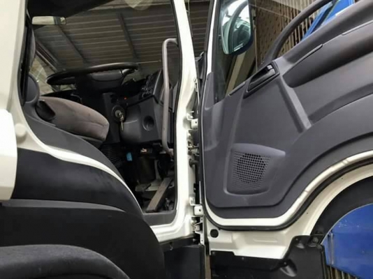 ขายรถบรรทุก 10 ล้อหัวลาก ISUZU DECA 360 แรงม้าปี 2555 ราคา 2050000