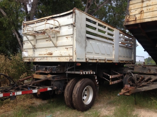 ขายลูกพ่วงดั้ม 3 มิตร 2 เพลา ยางใหม่กะทะใหม่ 8 ชุด ยังไม่ได้ใช้