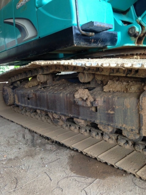 ขายรถแบคโฮ 1.KOBELCO SK200-8 YN12super 2.YN 10 3.YN 09 รวม 3 คัน 5 ล้าน