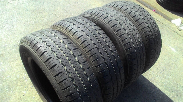 215/70R16 HANKOOK RADIAL RA-08 ชุด 4  เส้น  tel.081-427-3941 ไลน์ไอดี autobot107