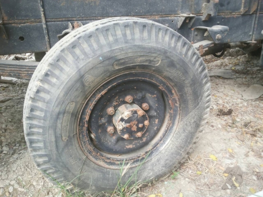 รถบรรทุก 4 ล้อ ISUZU ดั๊มพ์ได้ ปี 2524 เครื่อง 88 แรง ราคา 160,000 บ.รถอยู่นนทบุรี