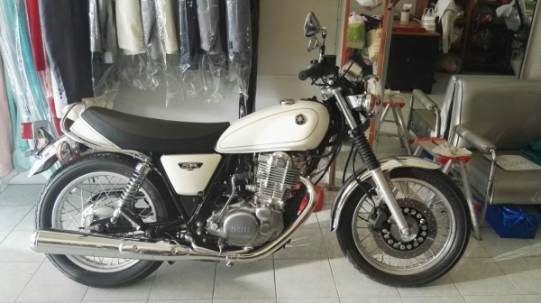 ขาย SR400 ปี2014 รถศูนย์ ทะเบียนแท้