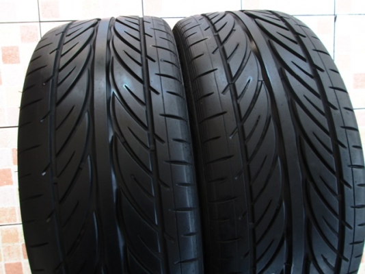 ขายยาง HANKOOK V12 215-45-17 ปี13 สวยๆ (1คู่)