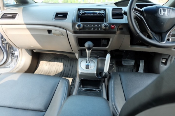 HONDA CIVIC 1.8 ปี2006 HONDA CIVIC 1.8 ปี2006