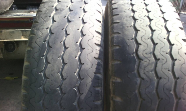 215/75R16C MAXXIS TRUCMAXX UE-168 ปีใหม่ๆ ปี2014 ไม่มีปะ มี 2 เส้น tel.081-427-3941 ไอดีไลน์ autobot107 215/75R16C MAXXIS TRUCMAXX UE-168 ปีใหม่ๆ ปี2014 ไม่มีปะ มี 2 เส้น tel.081-427-3941 ไอดีไลน์ autobot107