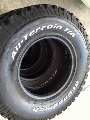 ขายยาง BFGOODRICH 265/75/16 ปี 15 ชุดละ 24,000 บาท ดอกยางสวยมากๆ ใช้งานน้อยนิด ไม่มีปะ ราคาสุดคุ้ม