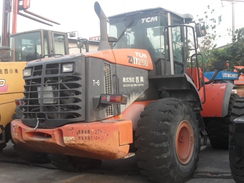 ขายรถตักล้อยาง TCM ZW 250 ขายรถตักล้อยาง TCM ZW 250