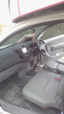 ขายด่วนวีโก้ปี2010เครื่อง2.7เบนซิน+CNGโรงงานยางใหม่4เส้นล้อแม็กรถบ้านใช้น้อยพร้อมใช้งาน ขายด่วนวีโก้ปี2010เครื่อง2.7เบนซิน+CNGโรงงานยางใหม่4เส้นล้อแม็กรถบ้านใช้น้อยพร้อมใช้งาน