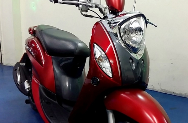 Fino i ลายพรีเมี่ยม สีแดงเทาลายใหม่ เครื่องยนต์ หัวฉีด กระบอกสูบไดอะซิล รถเดือน ก.ย. ปี57 ไมล์ 4 พันโล แถม 4 รายการ 29900