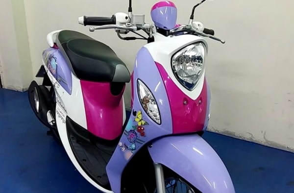 Fino i ลายแฟร์ชั่น ลายใหม่ สีม่วงขาว หัวฉีด กระบอกสูบไดอะซิล รถเดือน กันยายน ปี57 ไมล์ 6พันโล แถม 4 รายการ 28900